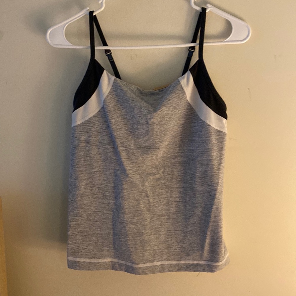 Lululemon tank top